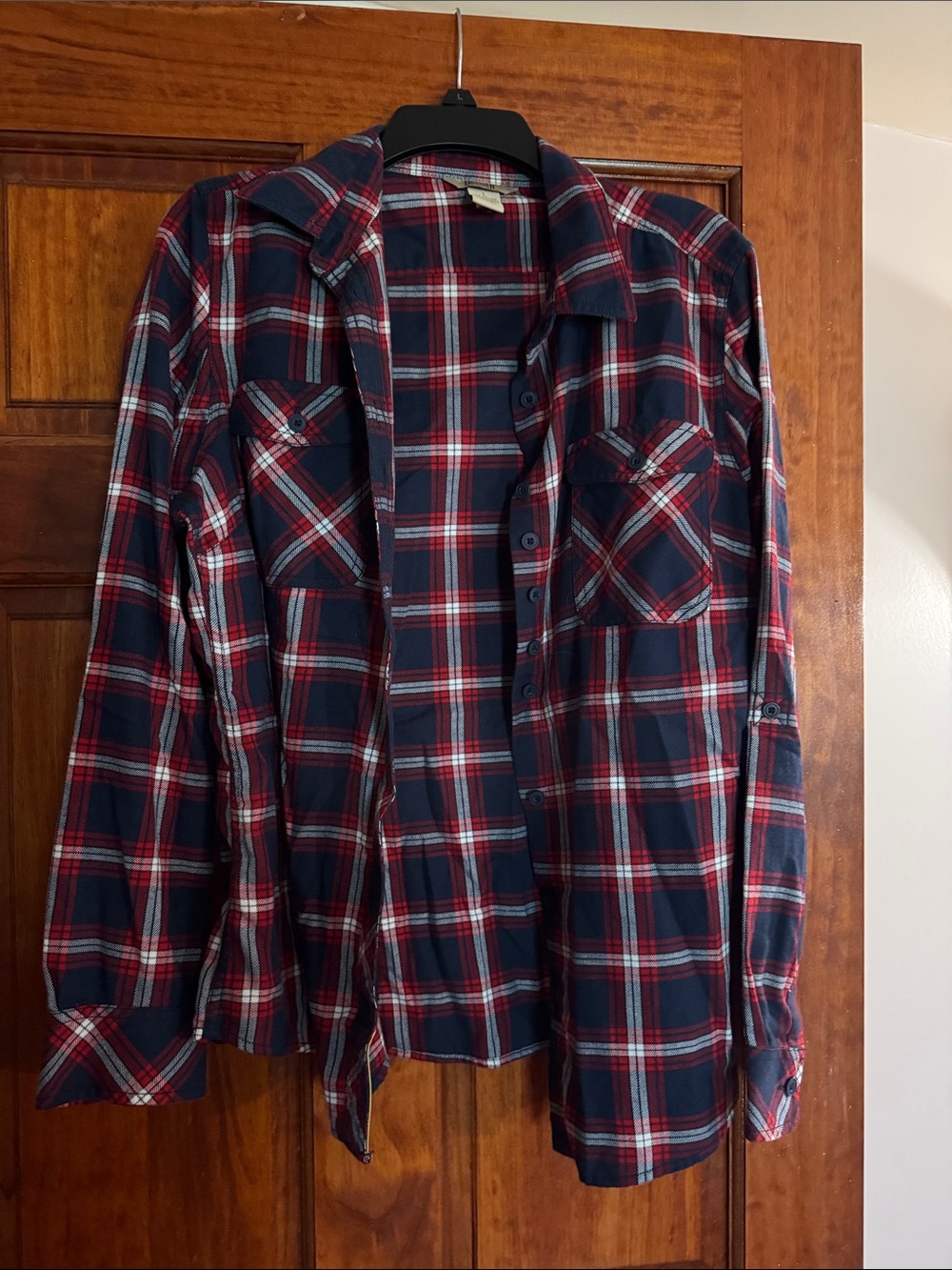 Duluth Trading Co Navy and Red Plaid Button-Down Shirt